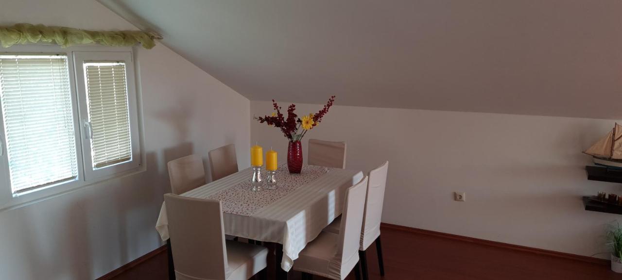 Apartman Nane Banjol Exterior foto