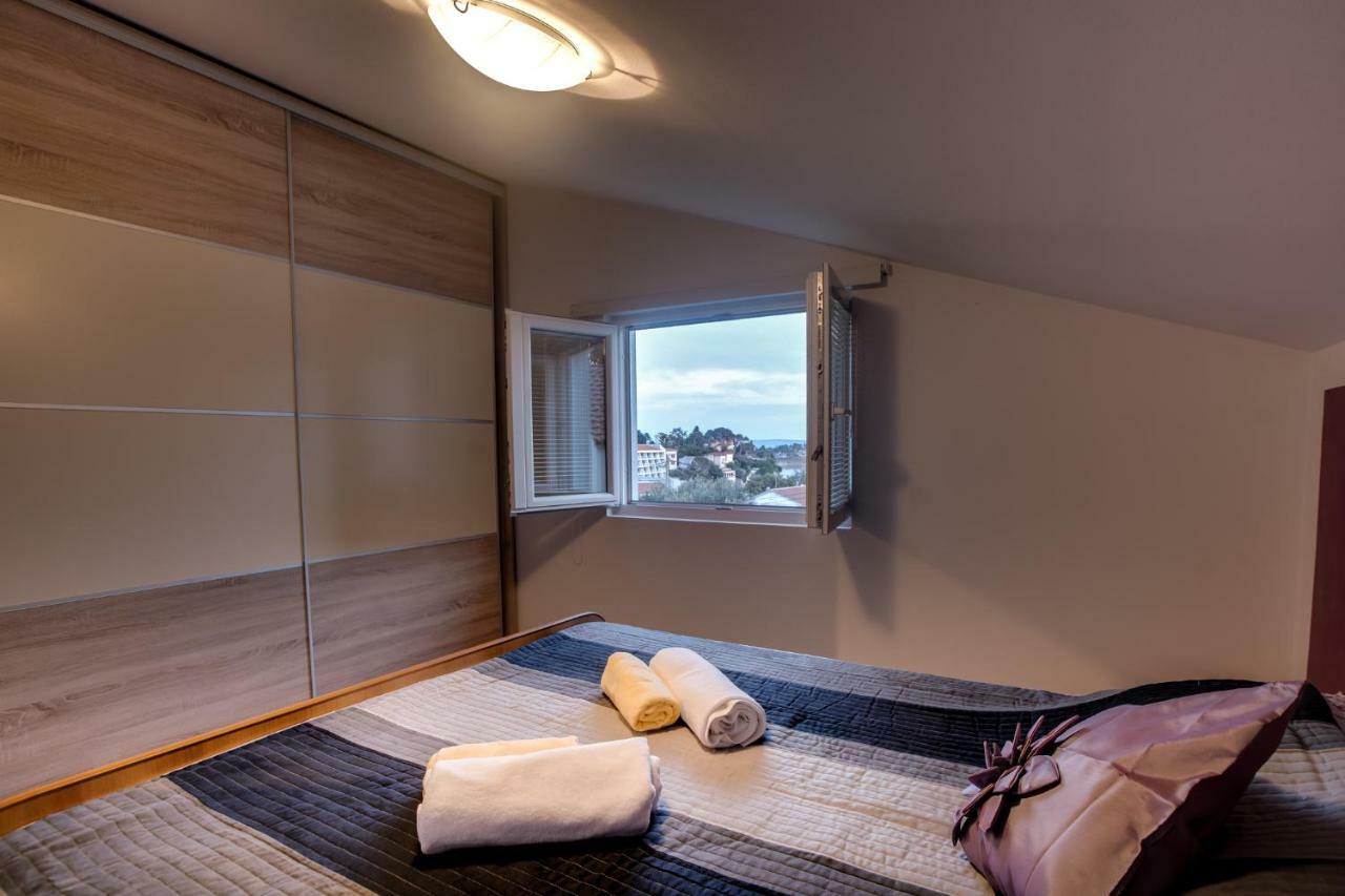 Apartman Nane Banjol Exterior foto